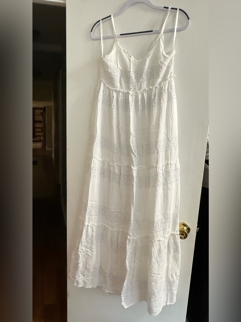 Jessica Simpson White Lace Tiered Maxi Dress-Skirt